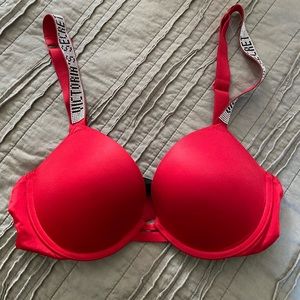 Victoria’s Secret bra